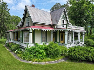 382 Hewitt Rd, Bristol, VT 05443 - photo 2