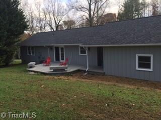 244 Brookside Dr, Millers Creek, NC 28651 - photo 3