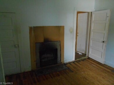 855 Lawsonville Ave, Reidsville, NC 27320 - photo 5