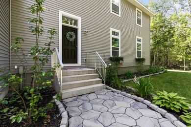 14 Oak Island Topsham_040