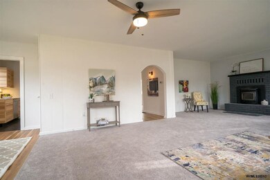 162 7th St, Lyons, OR 97358 - photo 3