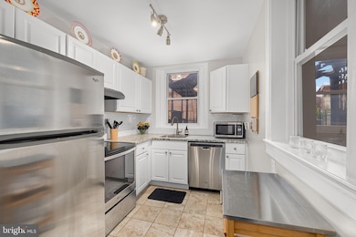 1855 Calvert St NW unit 203, Washington, DC 20009 - photo 5