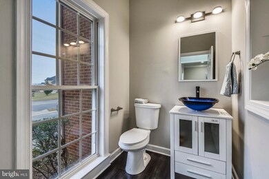 7615 Cypress St, Laurel, MD 20707 - photo 4