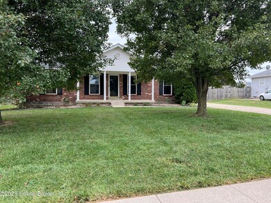 319 Forest Ridge Dr, Mount Washington, KY 40047 - photo 4