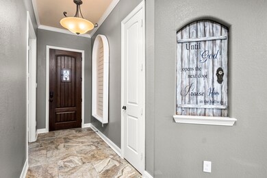 Inviting entry sure to make every guest swoon.