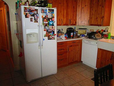 98 Providence Ave, Riverside, RI 02915 - photo 4