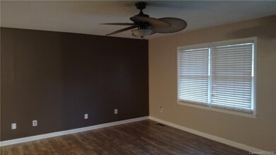 142 Doe Trail Ln, Statesville, NC 28625 - photo 3