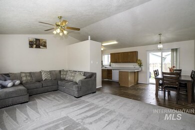 1300 W Hawaii Ave, Nampa, ID 83686 - photo 5