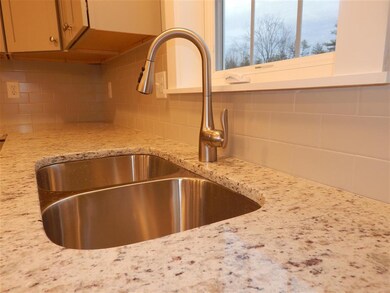 29 Huntington Way unit 4, Kittery, ME 03904 - photo 6