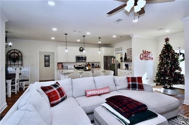 507 Sophie Ln, Dry Prong, LA 71423 - photo 4