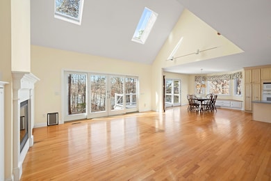 39-web-or-mls-71 Teaticket Ln New Shoot-