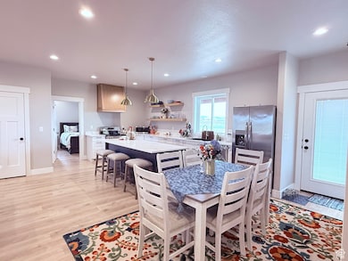 295 E 2nd St N, Paris, ID 83261 - photo 7