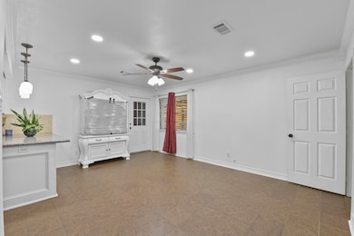 2714 Rosadele St, La Marque, TX 77568 - photo 7