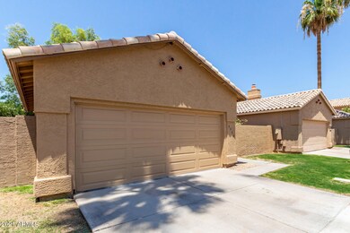 5950 W Drake Ct, Chandler, AZ 85226 - photo 2