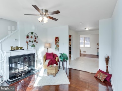 5434 C St SE, Washington, DC 20019 - photo 3