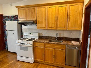 55 W Seventh St unit 1, Boston, MA 02127 - photo 5