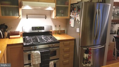 2636 Fort Farnsworth Rd unit 124, Alexandria, VA 22303 - photo 4