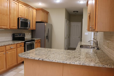 225 Plantations Dr, Winchester, KY 40391 - photo 5