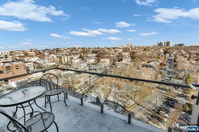 320 Adolphus Ave unit 1204, Cliffside Park, NJ 07010 - photo 2