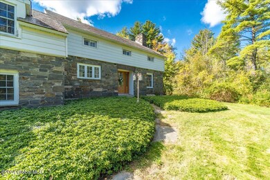 1189 Mohawk Rd, Schenectady, NY 12309 - photo 3