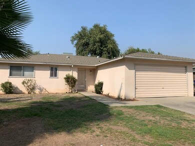 5849 E Saginaw Way, Fresno, CA 93727 - photo 2