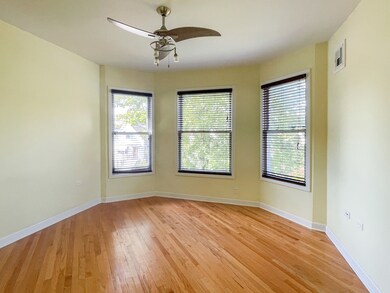 3051 N Gresham Ave unit 2, Chicago, IL 60618 - photo 2