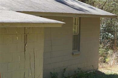 View of home's exterior