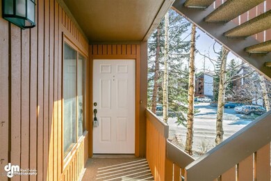 09-Front Exterior_1116