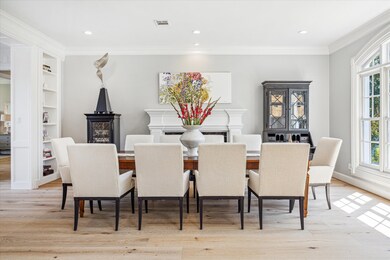 11334 Piney Point Cir, Piney Point Village, TX 77024 - photo 5