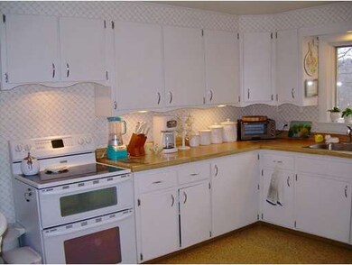 155 Crawford St, Northborough, MA 01532 - photo 7