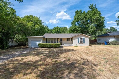 2627 W Walker St, Denison, TX 75020 - photo 3