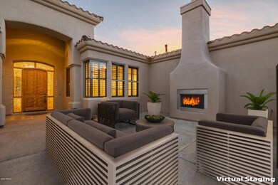 Courtyard w:lit firepalce