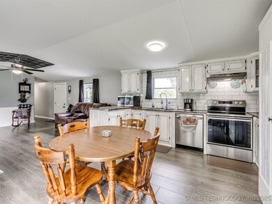 8316 S 300th East Ave, Broken Arrow, OK 74014 - photo 7