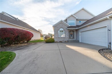 8550 Ivy Hill Dr unit 15, Youngstown, OH 44514 - photo 3