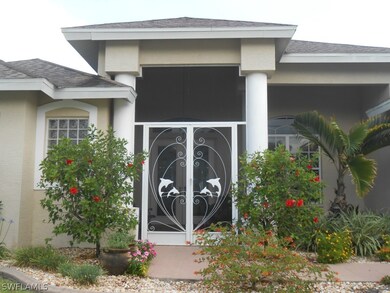 Screened Front Porch