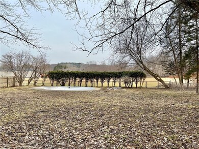 5275 Abbe Dr, Syracuse, NY 13219 - photo 3