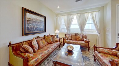 23205 Brooke Ln, Valencia, CA 91355 - photo 2