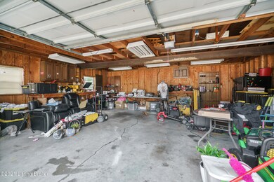 6116 Julie Kay's Way-07