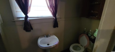 2104 W 21st Ave, Pine Bluff, AR 71603 - photo 4