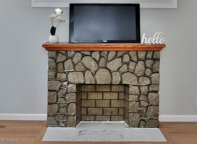 39 Grant Place, Irvington, NJ 07111 - photo 2