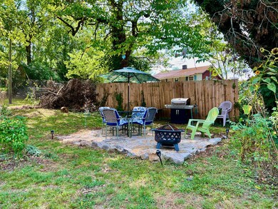 517 W 5th St, Columbia, TN 38401 - photo 4