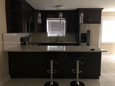 Garden Lake Towers unit 104, Miami, FL 33184 - photo 3