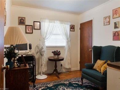 1104 Wise Ave, High Point, NC 27260 - photo 6