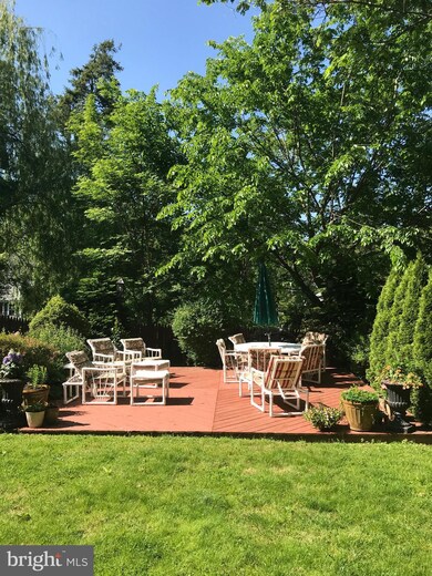 119 E Montgomery Ave unit 2, Ardmore, PA 19003 - photo 2