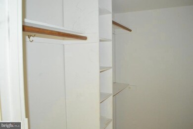 15601 Dorset Rd unit 101, Laurel, MD 20707 - photo 4