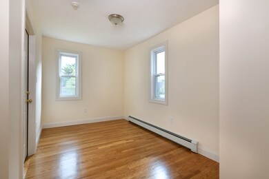 305 Hurley St unit 1, Cambridge, MA 02141 - photo 6