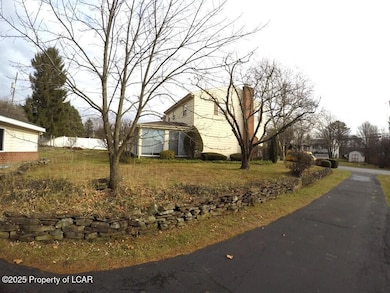 701 Muir Ave, Hazleton, PA 18201 - photo 2