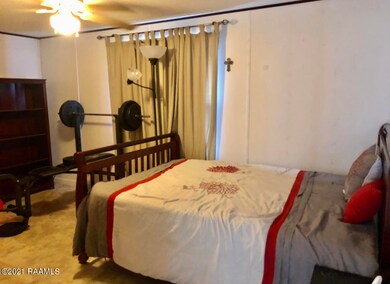 218 Blanco Dr, Youngsville, LA 70592 - photo 5