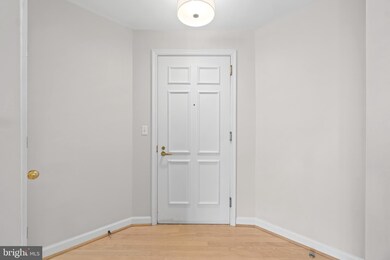 Harborview Towers unit 505, Baltimore, MD 21230 - photo 5