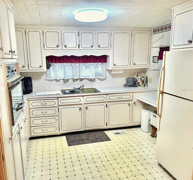 2000 E Bay Dr unit 116, Largo, FL 33771 - photo 4